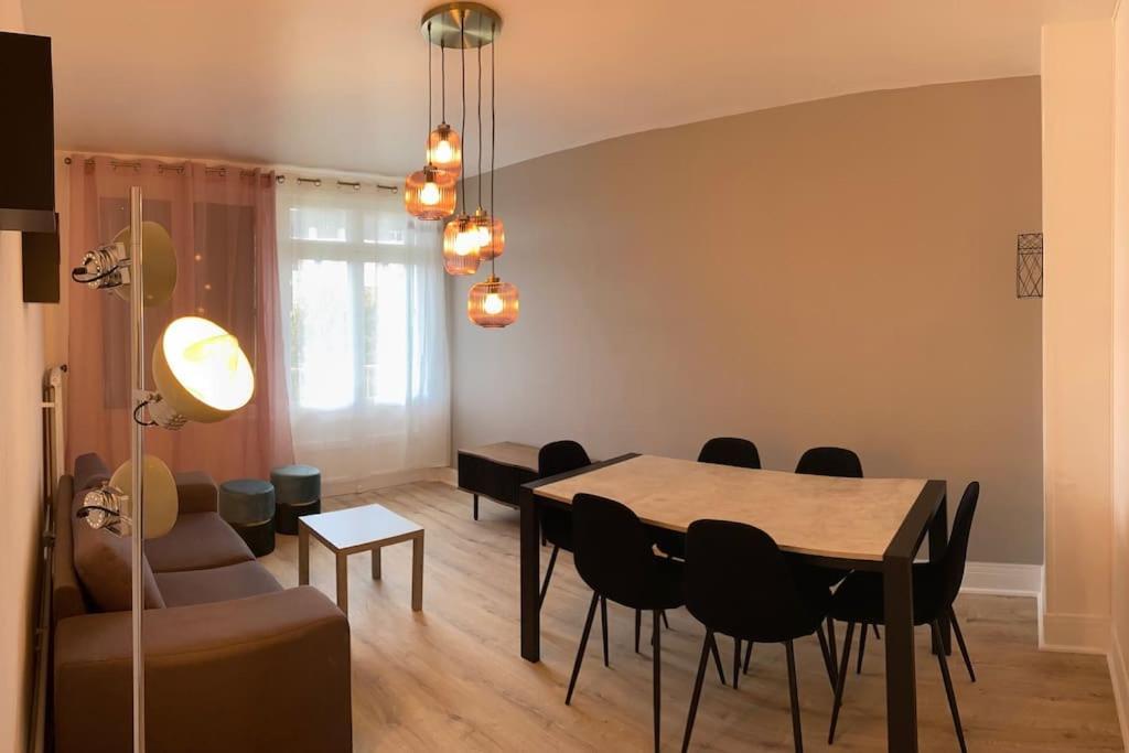 Bel Appartement Centre Ville De Vierzon Kültér fotó